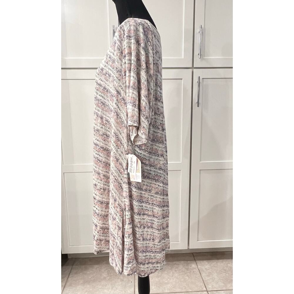 NWT Lularoe PERFECT T Women's Plus Size 3XL Paisley Print Short Sleeve NEW Gray - Picture 8 of 11